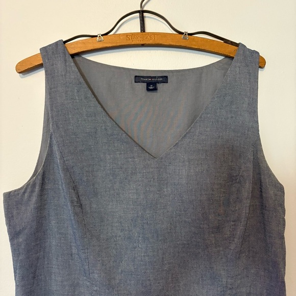 Tommy Hilfiger Blue Chambray V-Neck Dress Size 10 - Picture 3 of 11
